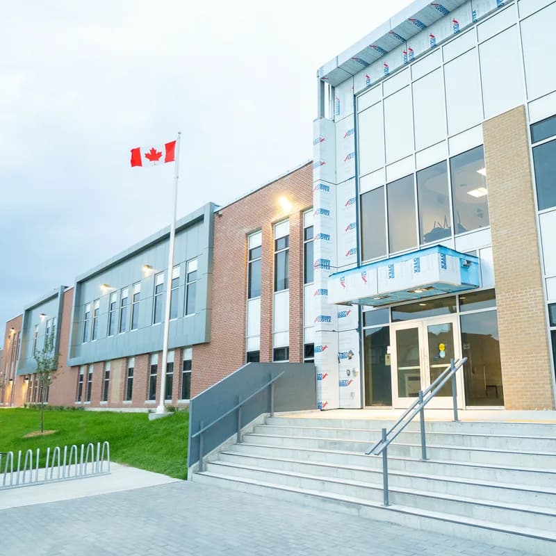 A school building in the Ottawa-Carleton District School Board network.